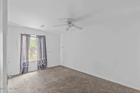 103 Riegel Drive Hubert NC 28539