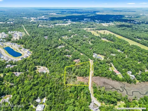 109C Corcus Ferry Road Hampstead NC 28443