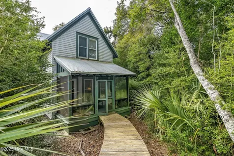 609 Kinnakeet Way Bald Head Island NC 28461