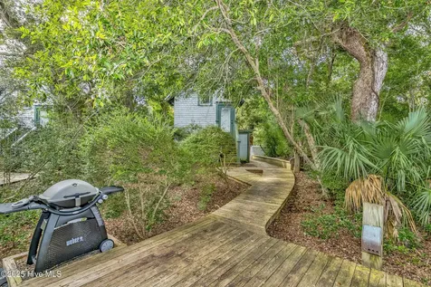 609 Kinnakeet Way Bald Head Island NC 28461
