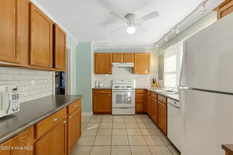 806 S 16th Street Wilmington NC 28401