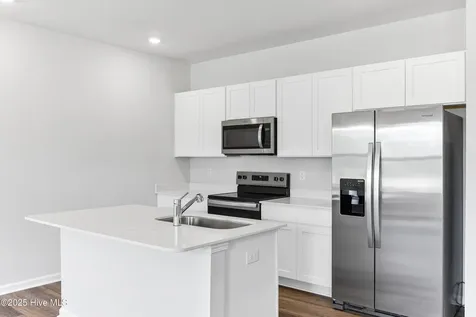 99 Maymont Street NW Supply NC 28462