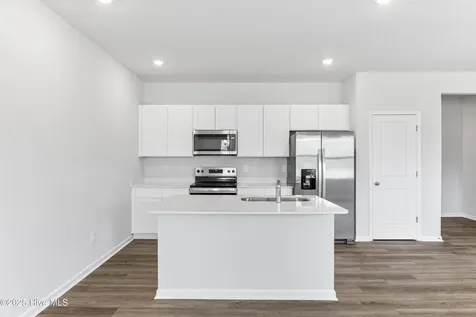 99 Maymont Street NW Supply NC 28462