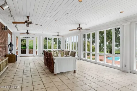 130 Harbour Drive Hubert NC 28539