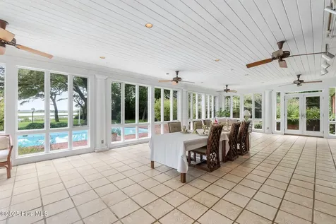 130 Harbour Drive Hubert NC 28539