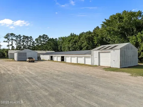 5624 Archbell Road Bath NC 27808