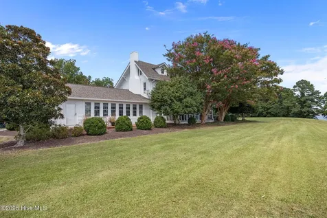 5624 Archbell Road Bath NC 27808