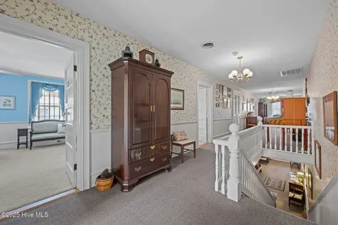215 Pollock Street New Bern NC 28560