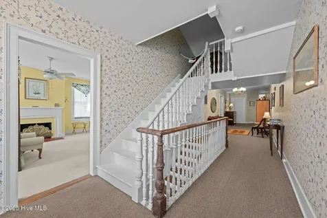 215 Pollock Street New Bern NC 28560