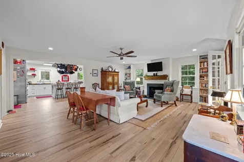 215 Pollock Street New Bern NC 28560