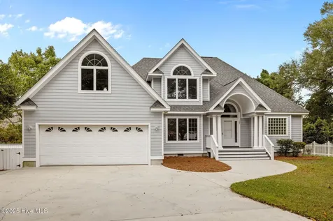 107 Magens Way Cedar Point NC 28584