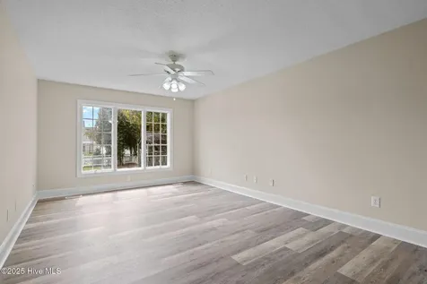 107 Magens Way Cedar Point NC 28584