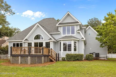 107 Magens Way Cedar Point NC 28584