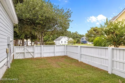 107 Magens Way Cedar Point NC 28584