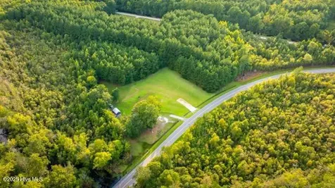 2409 S Fork Creek Road Creswell NC 27928