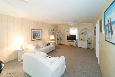 109 SE 79th Street Oak Island NC 28465