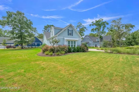 9139 Fallen Pear Lane NE Leland NC 28451