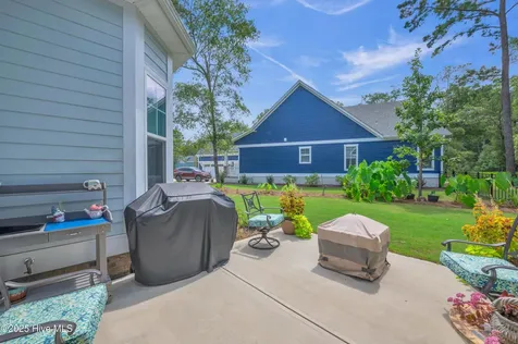 9139 Fallen Pear Lane NE Leland NC 28451