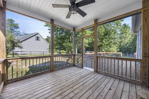 114 Lands End Court Hampstead NC 28443