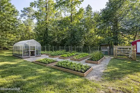114 Lands End Court Hampstead NC 28443