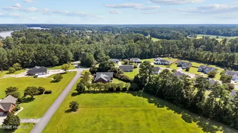 120 Anchorage Drive Havelock NC 28532