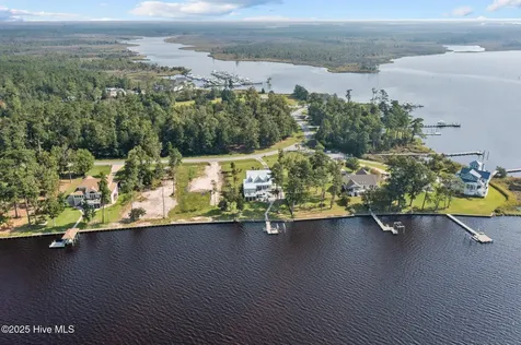 Lot 2 Dowry Creek E Belhaven NC 27810