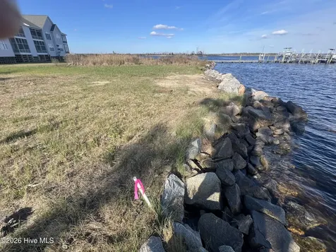 Lot 2 Dowry Creek E Belhaven NC 27810