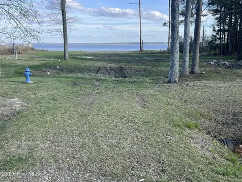 Lot 2 Dowry Creek E Belhaven NC 27810