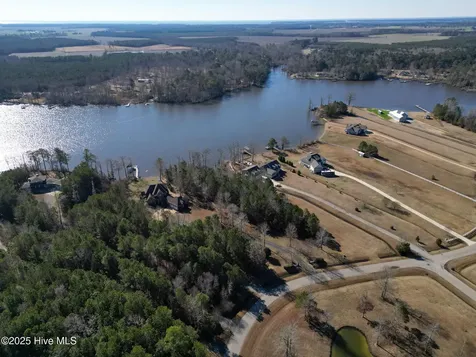 118 Dockery Drive Hertford NC 27944