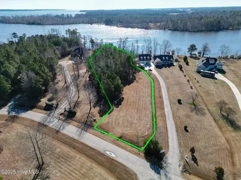 118 Dockery Drive Hertford NC 27944