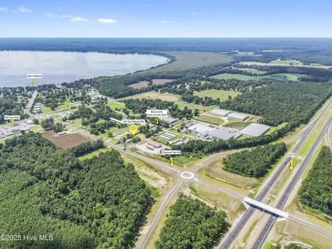 107 Top Tobacco Road Lake Waccamaw NC 28450