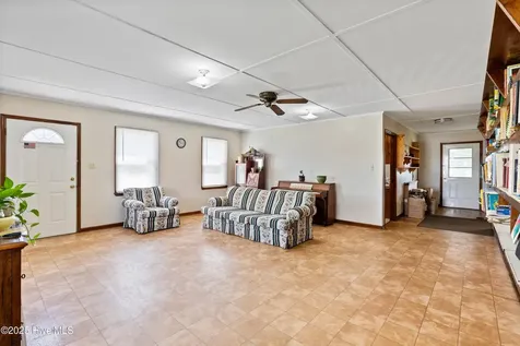 103 Top Tobacco Road Lake Waccamaw NC 28450