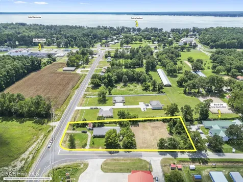 103 Top Tobacco Road Lake Waccamaw NC 28450