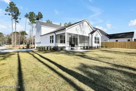 11167 Ashton Road Burgaw NC 28425