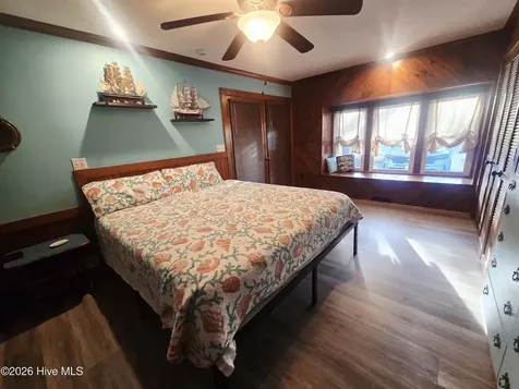 137 NW 9th Street Oak Island NC 28465
