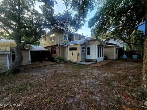 137 NW 9th Street Oak Island NC 28465