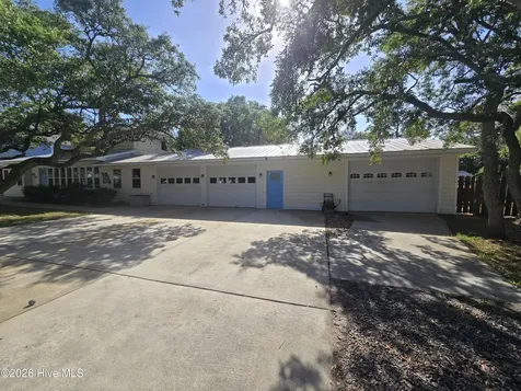 137 NW 9th Street Oak Island NC 28465