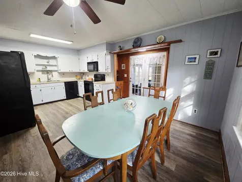 137 NW 9th Street Oak Island NC 28465