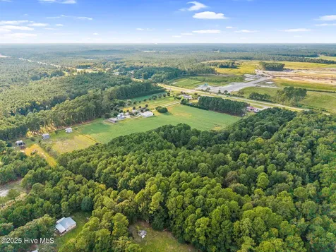 21.5 Ocean Highway W Sunset Beach NC 28468