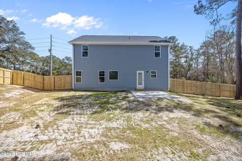 2361 Sunset Harbor Road SE Bolivia NC 28422