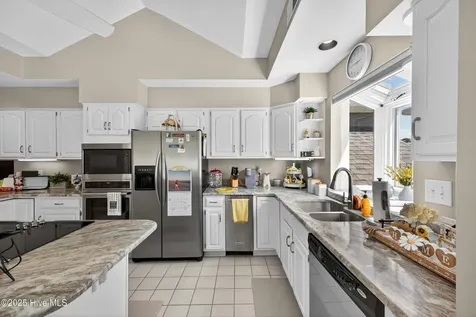 1714 Deerfield Drive SW Ocean Isle Beach NC 28469