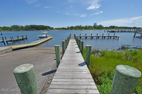 121 Turner Street Beaufort NC 28516