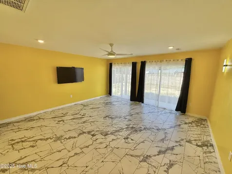 1718 Highland Drive Washington NC 27889