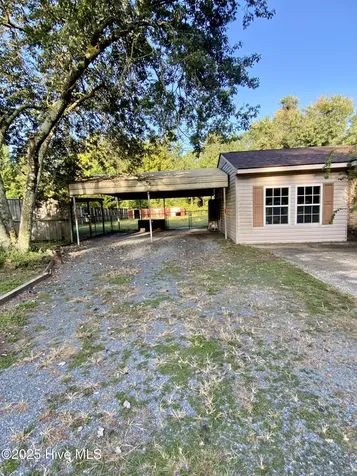 21140 Airbase Road Wagram NC 28396