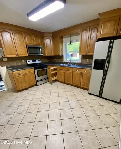 21140 Airbase Road Wagram NC 28396