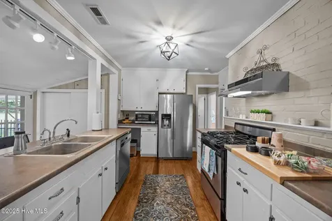 5624 Archbell Road Bath NC 27808