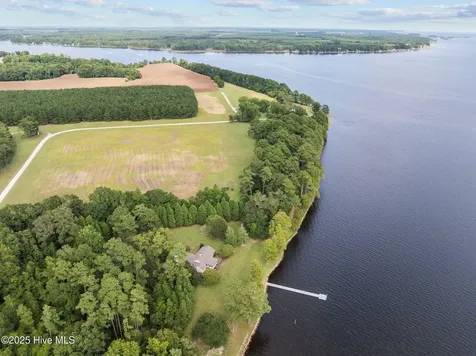 5624 Archbell Road Bath NC 27808