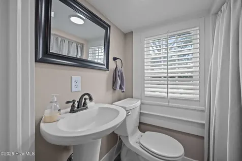 5624 Archbell Road Bath NC 27808