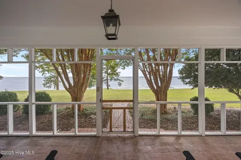 5624 Archbell Road Bath NC 27808