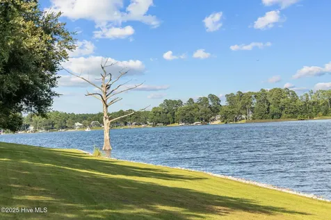 5624 Archbell Road Bath NC 27808